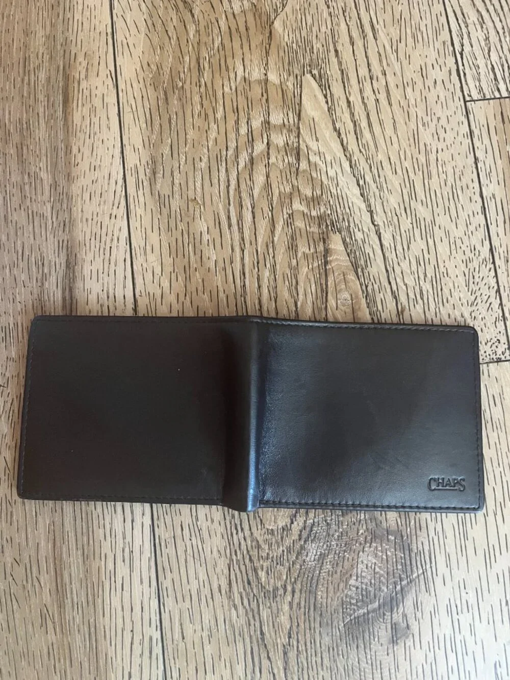 Brown Genuine Leather Chaps Ralph Lauren Men’s RFID  Bifold Slim Wallet New